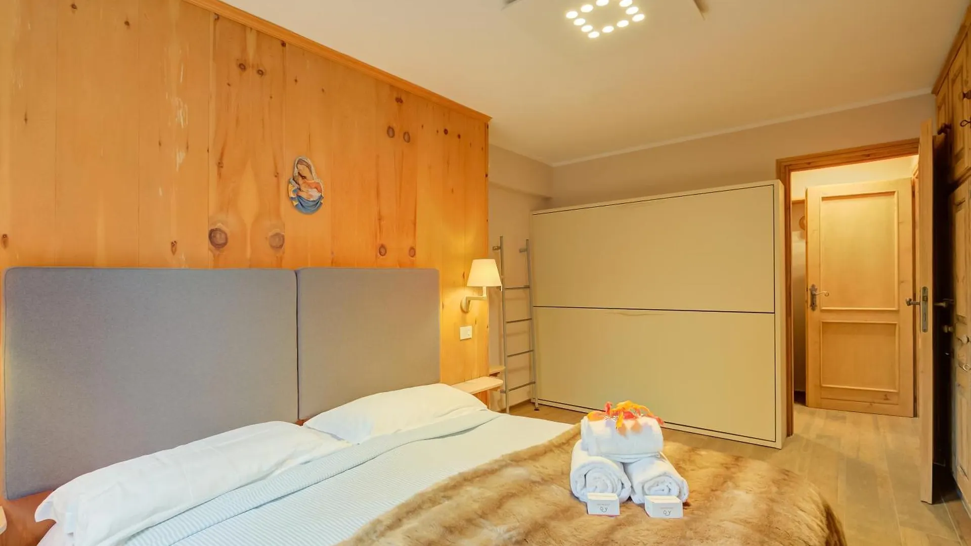 Gembro - Happy Rentals Livigno Apartment